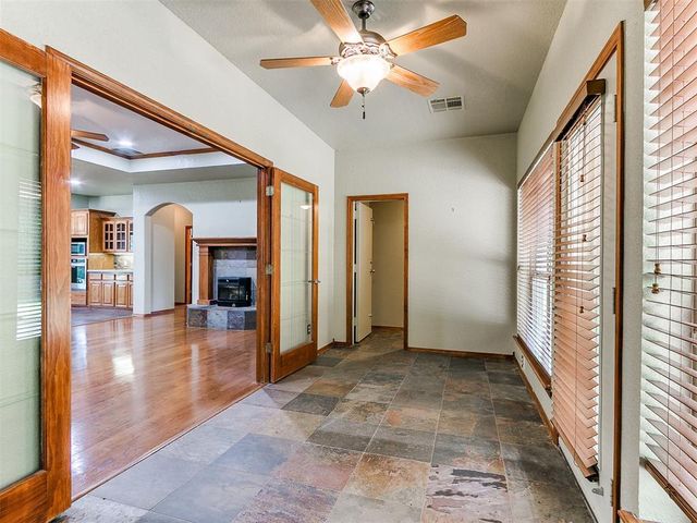 661 Lakeside Drive, Noble, OK 73068