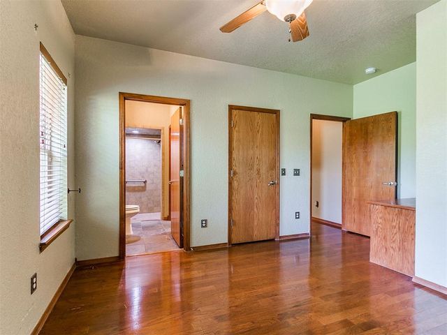 661 Lakeside Drive, Noble, OK 73068
