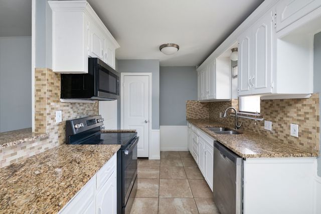 540 Billie Ruth Lane, Hurst, TX 76053