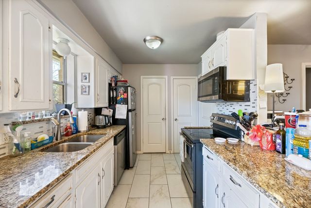 540 Billie Ruth Lane, Hurst, TX 76053