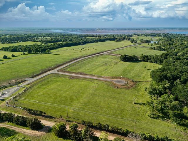 230 Nautical Court, Dodd City, TX 75438