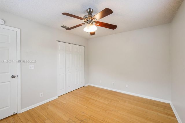 204 N D St, Lake Worth, FL 33460