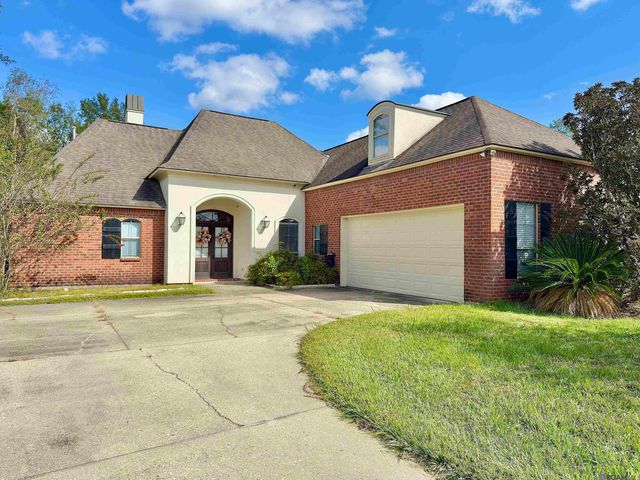 18011 Pierside Ln, Prairieville, LA 70769