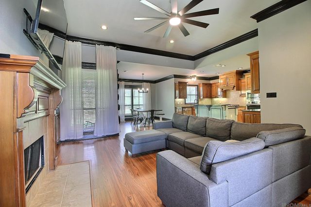 18011 Pierside Ln, Prairieville, LA 70769