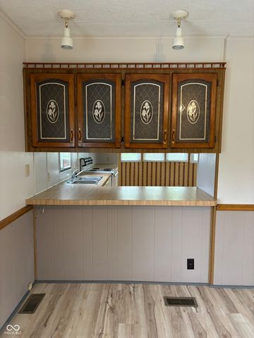 363 Gentlemen Place, Cloverdale, IN 46120