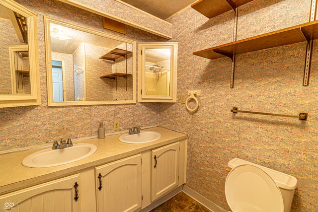 363 Gentlemen Place, Cloverdale, IN 46120