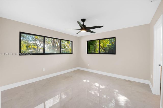 12820 SW 83rd Ct, Pinecrest, FL 33156