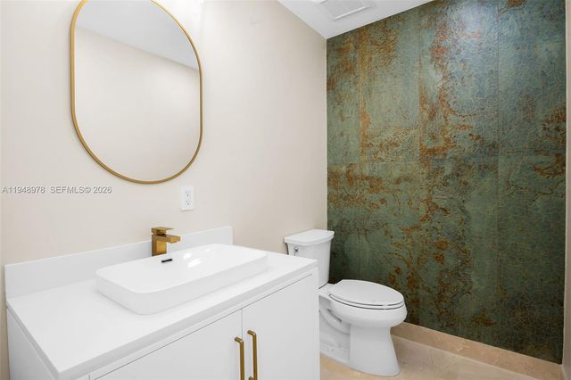 12820 SW 83rd Ct, Pinecrest, FL 33156