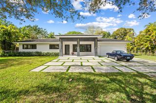 12820 SW 83rd Ct, Pinecrest, FL 33156