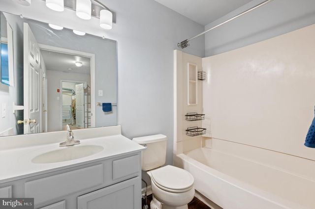 1408 BLACK WALNUT, Phoenixville, PA 19460