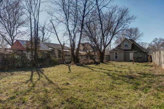 922 N Prospect Avenue, Springfield, MO 65802