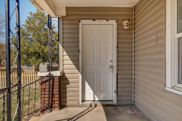 922 N Prospect Avenue, Springfield, MO 65802