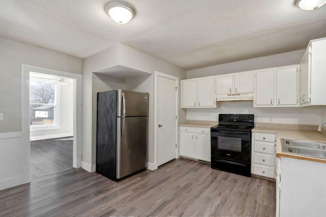 922 N Prospect Avenue, Springfield, MO 65802