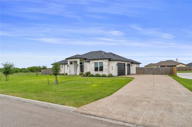 6117 S Oso Pkwy, Corpus Christi, TX 78414