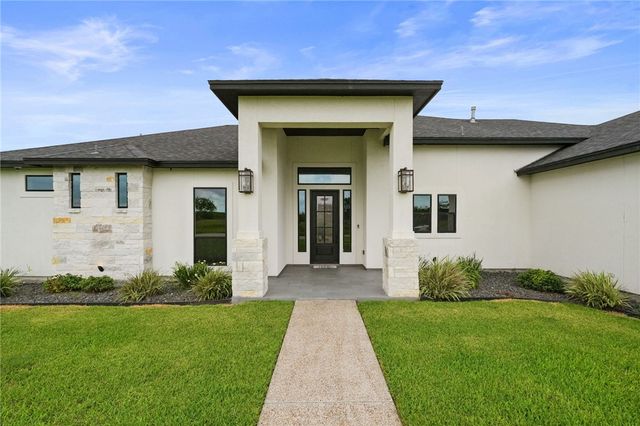6117 S Oso Pkwy, Corpus Christi, TX 78414