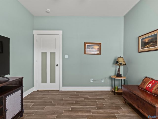 21995 Natures Cove Drive, Athens, AL 35613