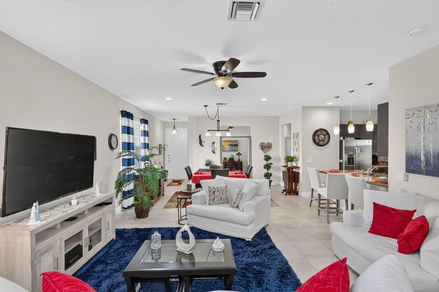 2415 NW Padova Street, Port St. Lucie, FL 34986