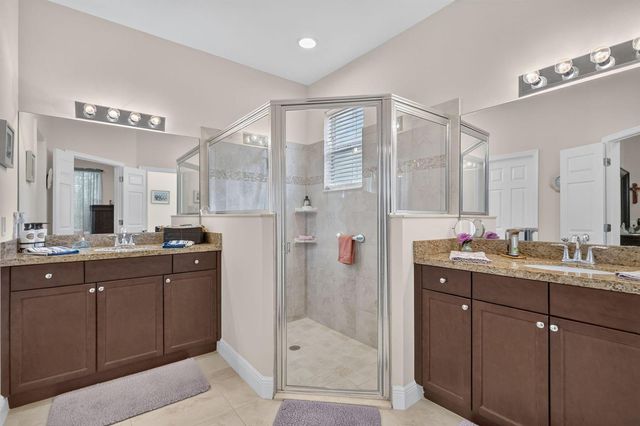 2415 NW Padova Street, Port St. Lucie, FL 34986