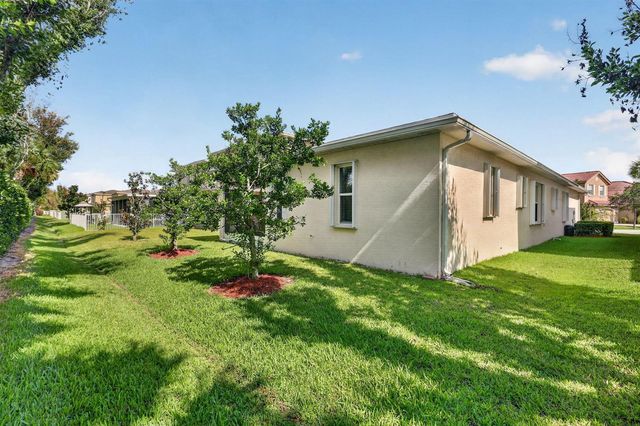 2415 NW Padova Street, Port St. Lucie, FL 34986
