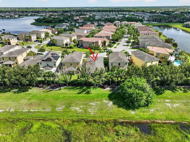 2415 NW Padova Street, Port St. Lucie, FL 34986