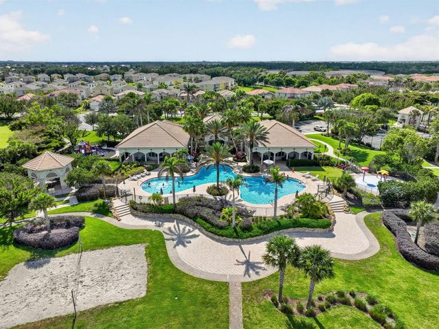 2415 NW Padova Street, Port St. Lucie, FL 34986