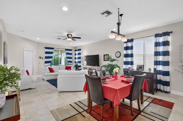 2415 NW Padova Street, Port St. Lucie, FL 34986