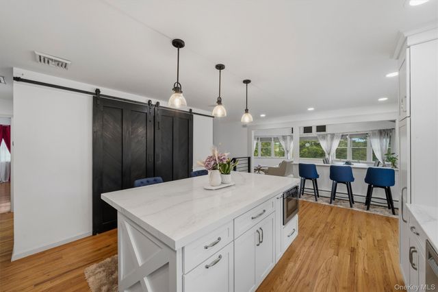 412 Laroe Road, Chester, NY 10918