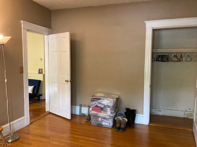 1734 Commonwealth Ave 4, Boston, MA 02135