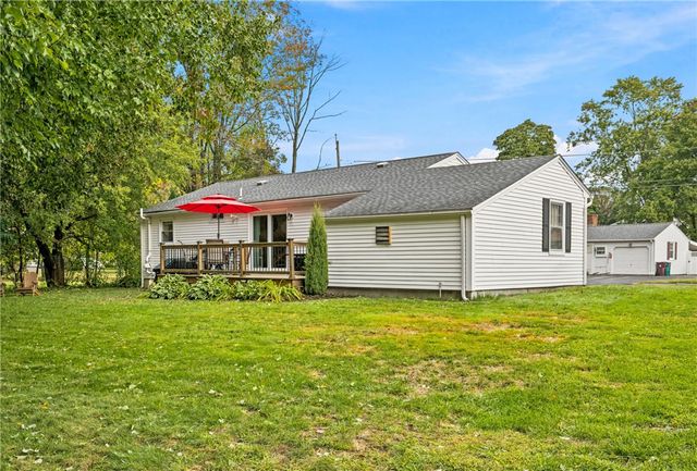 248 Knollwood Drive, Woonsocket, RI 02895