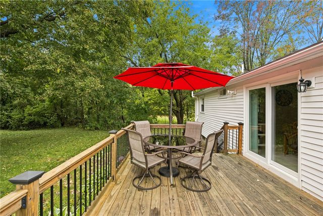 248 Knollwood Drive, Woonsocket, RI 02895
