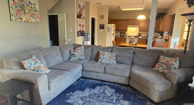 16902 Graham Walk, San Antonio, TX 78247