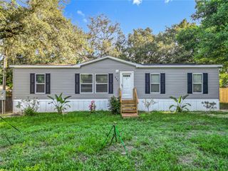 207 SKYLINE DRIVE, Lady Lake, FL 32159