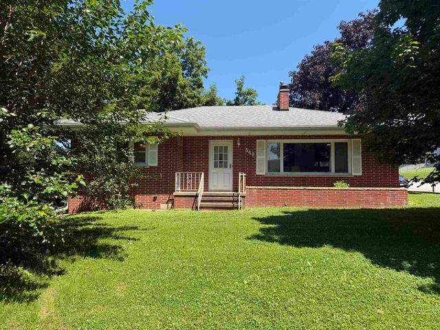 540 E Eagle Street, Denver, IA 50622