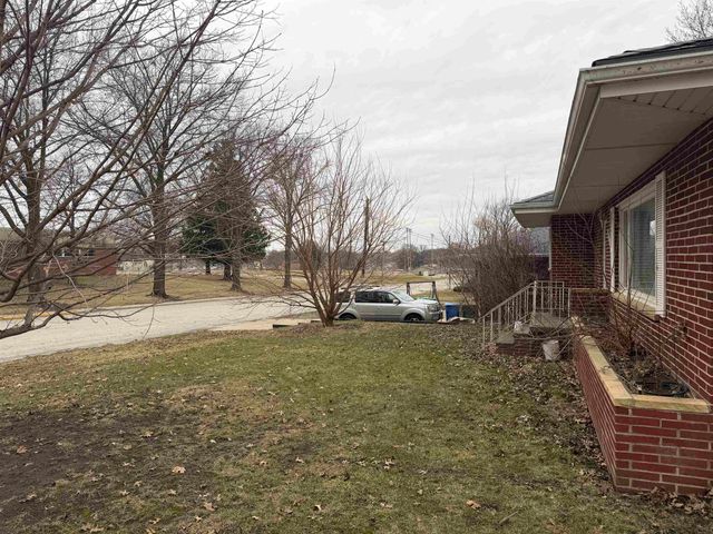 540 E Eagle Street, Denver, IA 50622