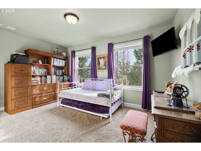 21281 BELLFLOWER Pl, Bend, OR 97702