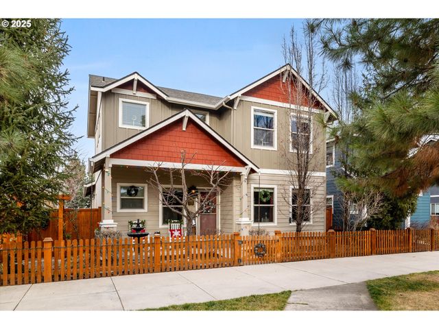 21281 BELLFLOWER Pl, Bend, OR 97702