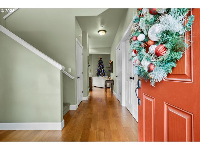 21281 BELLFLOWER Pl, Bend, OR 97702