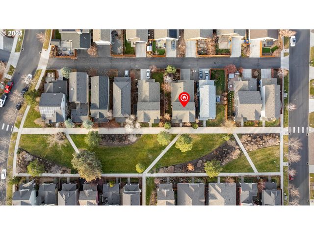 21281 BELLFLOWER Pl, Bend, OR 97702