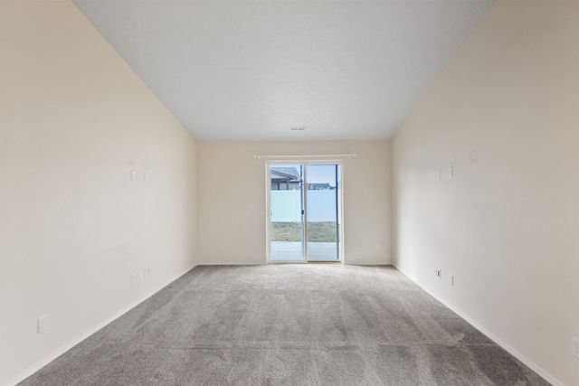 902 S Bogen Ct, Airway Heights, WA 99224