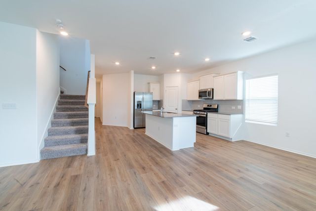 10705 Steinbeck DR, Austin, TX 78747