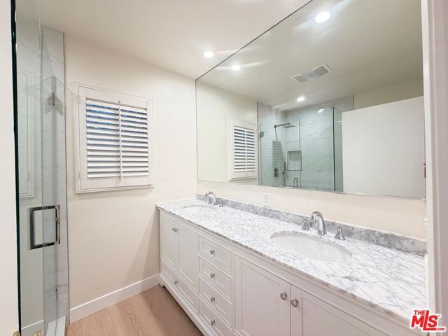 2000 San Ysidro Drive, Beverly Hills, CA 90210