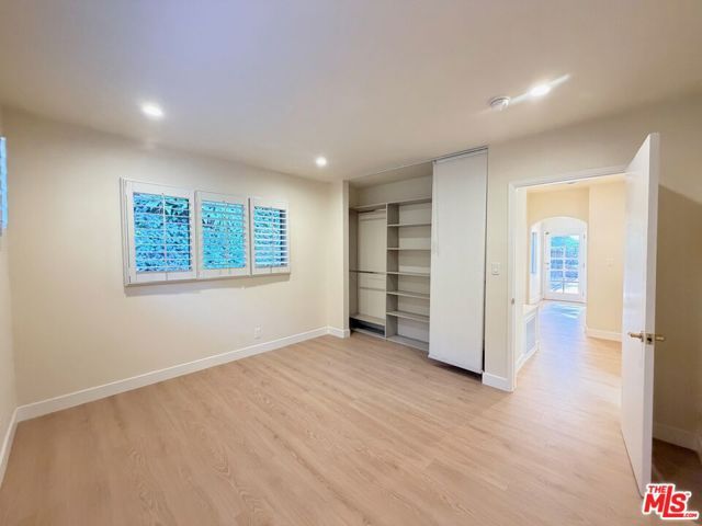 2000 San Ysidro Drive, Beverly Hills, CA 90210