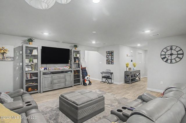 9317 Lexi Lane, Biloxi, MS 39532