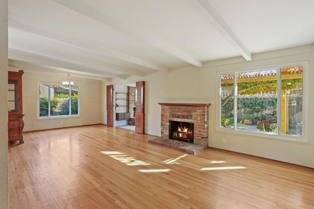 1532 Burnside Way, Stockton, CA 95207