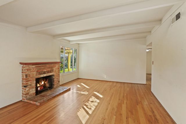 1532 Burnside Way, Stockton, CA 95207