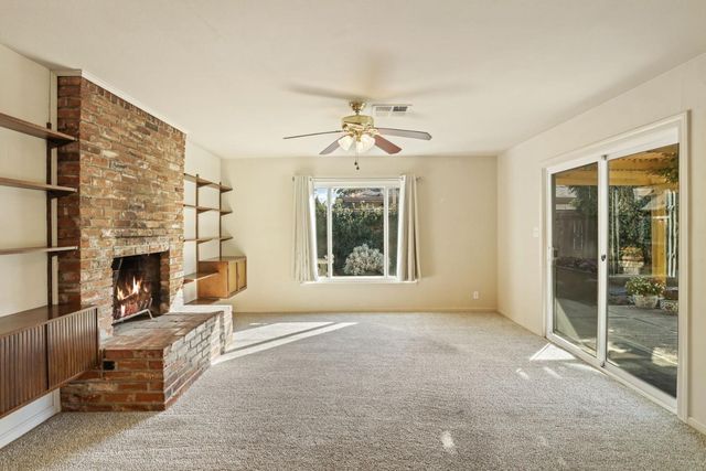 1532 Burnside Way, Stockton, CA 95207