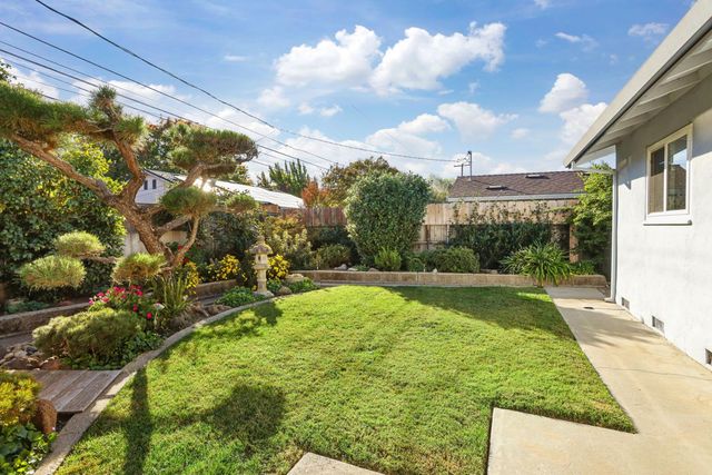 1532 Burnside Way, Stockton, CA 95207