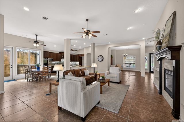 18638 Castellani, San Antonio, TX 78258