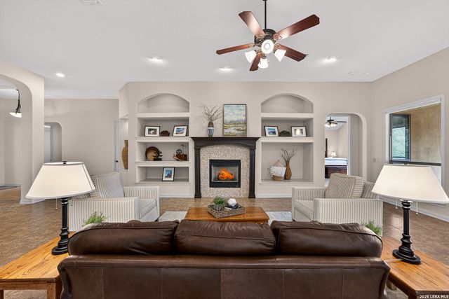 18638 Castellani, San Antonio, TX 78258