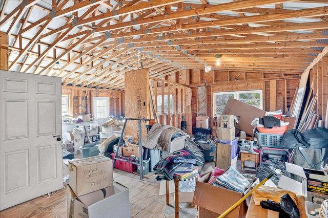 6535 Farm Road 1245, Aurora, MO 65605